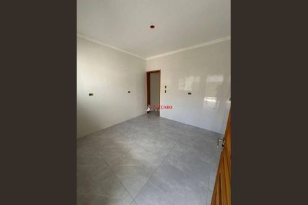 8_photo/94ce6255ed.d0d6d4d4a64609a5-ATLAS-90628237-fd44-41ef-bbe4-76b1f4a1ead3.jpg de casa à venda com 3 quartos, 88m² em Conjunto Marcos Freire, Guarulhos