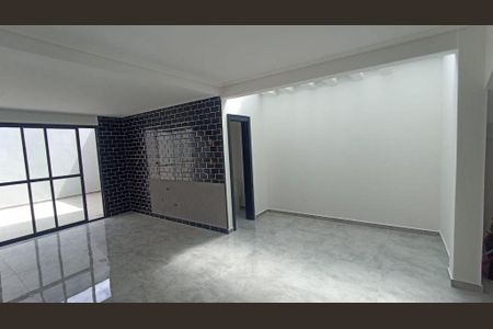 4_photo/94ce6255fb.ae3d86bef28e162d-ATLAS-fff9b0e0-be4e-4812-aff6-59a9bc203391.jpg de casa à venda com 3 quartos, 140m² em Conjunto Marcos Freire, Guarulhos