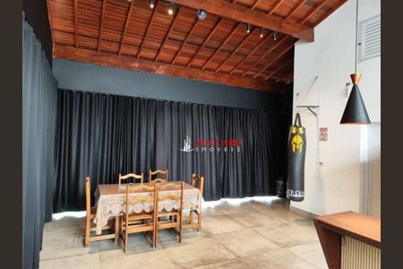 7_photo/94ce625665.524c4fcdd351d82c-ATLAS-6d577be0-30a6-47fd-802b-245ef0f856ef.jpg de casa à venda com 4 quartos, 450m² em Conjunto Marcos Freire, Guarulhos