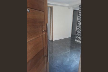 4_photo/94ce6258e3.c9a2a701d33c0073-ATLAS-1d8d3a52-7964-4e3f-80db-95a11a349391.jpg de apartamento à venda com 2 quartos, 40m² em Parque Jandaia, Guarulhos