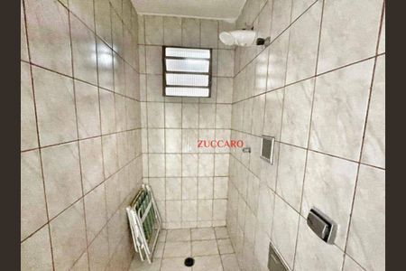 7_photo/94ce625a83.faecce82d0fac38b-ATLAS-1c824da9-73fd-4321-931b-3c233e1c0f14.jpg de casa à venda com 2 quartos, 248m² em Parque Sao Miguel, Guarulhos