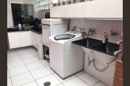 8_photo/94ce625eb3.6f27a2e4fa85bae9-ATLAS-e4743686-2a3f-49f3-817b-1e09799636b5.jpg de casa à venda com 2 quartos, 114m² em Parque Jandaia, Guarulhos