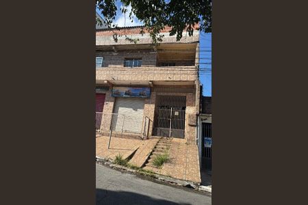 7_photo/94ce62600b.ae0bfc5a843d323b-ATLAS-4075d706-6121-4cb1-9a56-c9bfc192536b.jpg de casa à venda com 4 quartos, 323m² em Jardim Normandia, Guarulhos