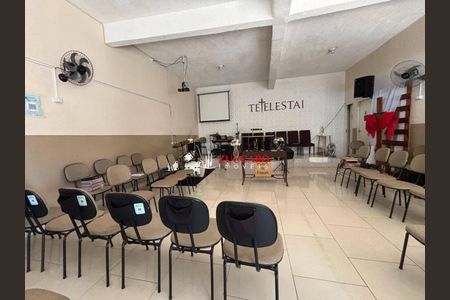 24_photo/94ce62600b.ae0bfc5a843d323b-ATLAS-ff75ad30-7c8d-46ef-9683-440f79fb2a2f.jpg de casa à venda com 4 quartos, 323m² em Jardim Normandia, Guarulhos