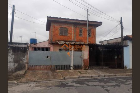 9_photo/94ce6261e1.9c5959cca0926d06-ATLAS-2cca39df-abb0-422b-8145-be8a8e64a4fc.jpg de casa à venda com 8 quartos, 250m² em Jardim Normandia, Guarulhos