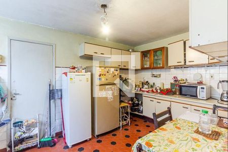 29_photo/94ce6265b5.b0199d9acd39f950-ATLAS-e9b70de1-9ef0-403c-8c75-cf67b804f438.jpg de casa à venda com 4 quartos, 235m² em Parque Jurema, Guarulhos