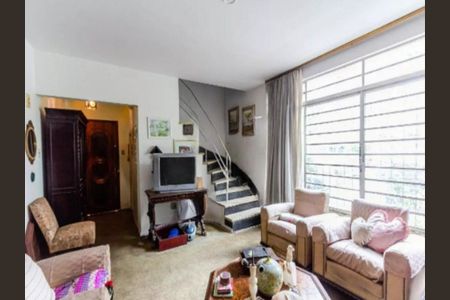 4_photo/94ce6265b9.ac3c07802b20cd30-ATLAS-30efd3ed-4ead-4d51-a9f7-d5b7dd03ec44.jpg de casa à venda com 4 quartos, 235m² em Parque Jurema, Guarulhos