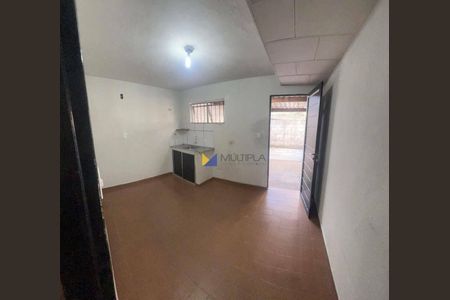 6_photo/94ce6266b9.dc8bbd111761e841-ATLAS-ffa6f833-9d80-4163-a6f9-89f6eba82c70.jpg de casa para alugar com 2 quartos, 64m² em Jardim Normandia, Guarulhos