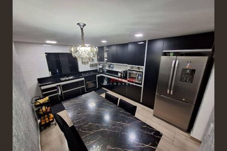 9_photo/94ce6266cb.193c7418572eeec2-ATLAS-2bc18ea6-e8ae-4e2e-85d4-6ff9fd798adb.jpg de casa à venda com 5 quartos, 227m² em Jardim Nova Cidade, Guarulhos