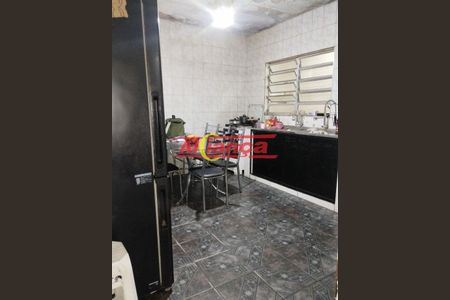 5_photo/94ce6268f1.527d2e055a247cfd-ATLAS-27cd5aa4-d5d8-4684-944f-ab3035c00f03.jpg de casa à venda com 3 quartos, 200m² em Jardim Angelica, Guarulhos