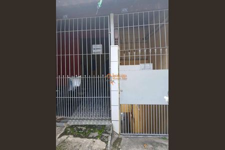 4_photo/94ce62692d.70edc2b185d14f45-ATLAS-b8664099-e08a-4190-9f8b-81bff984ff6e.jpg de casa à venda com 4 quartos, 125m² em Parque Jurema, Guarulhos