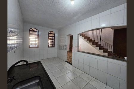 5_photo/94ce626959.3c20d05746a6d1b7-ATLAS-9254b2ca-38f8-425c-8b3b-9f3f5d9e9953.jpg de casa à venda com 2 quartos, 180m² em Pimentas, Guarulhos