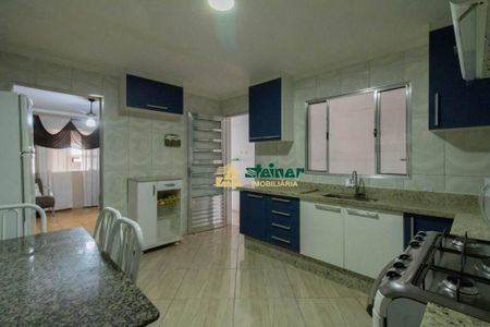 6_photo/94ce626c3d.e6d705cf67a438d5-ATLAS-af70bf6a-58aa-4ffb-bf40-f87df52bd662.jpg de casa à venda com 2 quartos, 161m² em Parque Jurema, Guarulhos