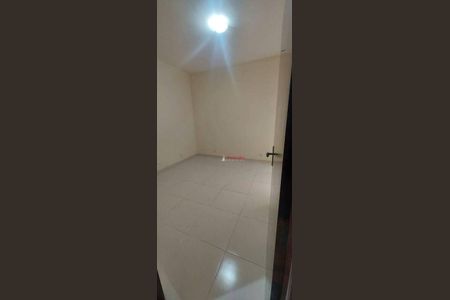 3_photo/94ce626e87.7c2e386fbbd2f2f7-ATLAS-0b565bea-222f-4cf4-9557-46b44ee09e7c.jpg de casa à venda com 2 quartos, 117m² em Parque Jurema, Guarulhos