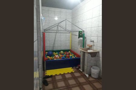 2_photo/94ce627037.2f15d505e37c7ac5-ATLAS-a7436613-e477-4abe-86fc-3c668b0a49e0.jpg de casa à venda com 4 quartos, 160m² em Parque das Nacoes, Guarulhos
