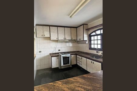 9_photo/94ce627295.c4a86b3c211625c7-ATLAS-3f3fbee0-4efd-4886-b68e-3f1cc13521d0.jpg de casa para alugar com 3 quartos, 180m² em Cidade Parque Alvorada, Guarulhos