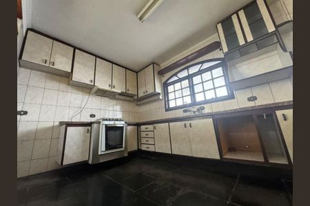 16_photo/94ce627295.c4a86b3c211625c7-ATLAS-c6a64775-64ab-4416-863a-e34e2bd27e9b.jpg de casa para alugar com 3 quartos, 180m² em Cidade Parque Alvorada, Guarulhos