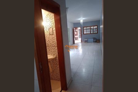 8_photo/94ce6274db.5388b0c90e86d3f4-ATLAS-e90a0269-e46d-4667-aa07-0e0215df4c41.jpg de casa à venda com 3 quartos, 180m² em Cidade Parque Alvorada, Guarulhos