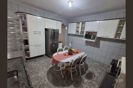 8_photo/94ce627677.15f4a19d538e62fb-ATLAS-0f25e0ee-0ce4-49be-8d8e-e9a2a2d2a07b.jpg de casa à venda com 3 quartos, 169m² em Cidade Parque Brasilia, Guarulhos