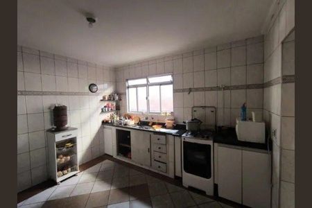 2_photo/94ce6276f9.2f15d505e37c7ac5-ATLAS-130304da-5dcf-4ae7-bc88-e173e601d090.jpg de casa à venda com 3 quartos, 255m² em Jardim Albertina, Guarulhos