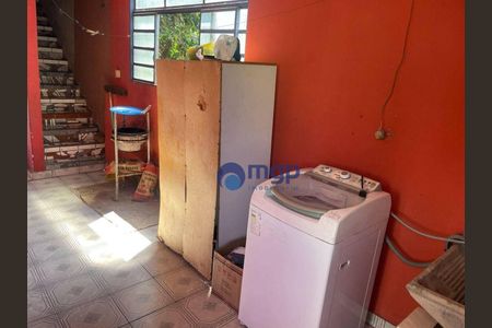 4_photo/94ce6279d3.ab9d896be0e39e09-ATLAS-2cce248e-3a38-4d1a-81e1-dc3a2e861d1d.jpg de casa à venda com 3 quartos, 255m² em Jardim Albertina, Guarulhos