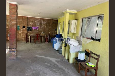 10_photo/94ce6279d3.ab9d896be0e39e09-ATLAS-d237e9c5-dbf5-43e7-931b-12df13e86a71.jpg de casa à venda com 3 quartos, 255m² em Jardim Albertina, Guarulhos