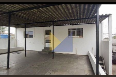 5_photo/94ce628a17.561dcad3d0cedf12-ATLAS-1ad6d5c1-d8dc-4b9e-9fbd-f3c46c7a2f83.jpg de casa à venda com 4 quartos, 275m² em Jardim Normandia, Guarulhos