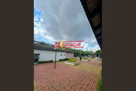 12_photo/94ce628ea9.ef7c58586888ab74-ATLAS-7e5bedae-64ce-44fb-9bca-08ab2098fa46.jpg de casa à venda com 2 quartos, 81m² em Jardim Nova Cidade, Guarulhos