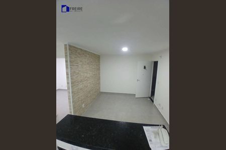 10_photo/94ce6292f9.7bfdb4c2786efcee-ATLAS-1fb3470f-adfd-40b9-a2c6-d83a7a4f46e4.jpg de apartamento à venda com 2 quartos, 41m² em Parque Piratininga, Itaquaquecetuba