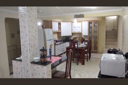 12_photo/94ce629493.588d4a7fb74764b6-ATLAS-d68e48f7-cbeb-4272-86e6-e7f8c8a69d70.jpg de casa à venda com 3 quartos, 258m² em Parque Piratininga, Itaquaquecetuba