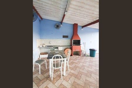 2_photo/94ce6294b9.d9f076d2edbf9077-ATLAS-2259f159-d359-41b4-99ba-33f97cb24fcc.jpg de casa à venda com 3 quartos, 258m² em Parque Piratininga, Itaquaquecetuba