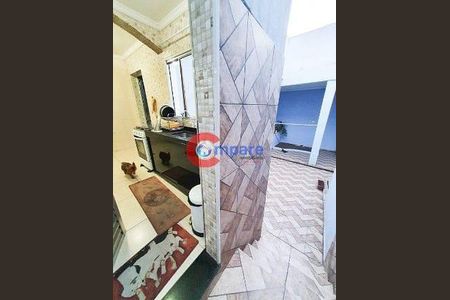 8_photo/94ce6294eb.2fed7e95ddef69d8-ATLAS-28a6cc72-a680-4cee-a28d-3c8c75d7e136.jpg de casa à venda com 3 quartos, 338m² em Parque Piratininga, Itaquaquecetuba