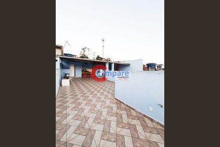 12_photo/94ce6294eb.2fed7e95ddef69d8-ATLAS-4c3c7a8c-3237-4976-ad88-30f0a50be21b.jpg de casa à venda com 3 quartos, 338m² em Parque Piratininga, Itaquaquecetuba