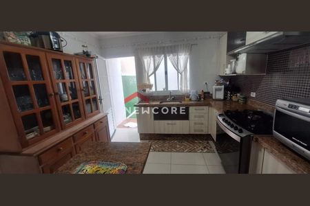 4_photo/94ce62a937.d9f8130b258163b2-ATLAS-db720490-e848-4d31-a699-78ac2b18a6d9.jpg de casa de condomínio à venda com 3 quartos, 2000m² em Cidade Aracília, Guarulhos
