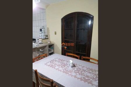 14_photo/94ce62bd9d.1bb529b01f5e602e-ATLAS-ff18f3f2-7e7b-4aa6-b0d0-5b9b9a22b33e.jpg de casa à venda com 3 quartos, 100m² em Parque Piratininga, Itaquaquecetuba