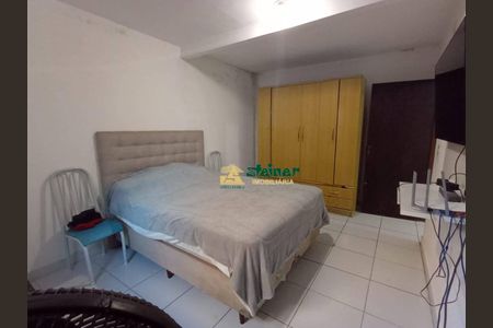 2_photo/94ce62be37.a231a6350cc46f13-ATLAS-a5fd38e6-5ef8-41fc-822e-a2e49b4c2fbd.jpg de casa à venda com 4 quartos, 265m² em Parque Piratininga, Itaquaquecetuba