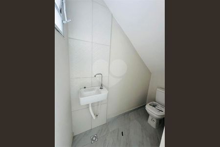 5_photo/94ce62bfb5.58506769bdfd2446-ATLAS-2e4a9cd2-cdde-4ffb-9ee5-ae162ab86668.jpg de casa à venda com 2 quartos, 110m² em Parque Piratininga, Itaquaquecetuba