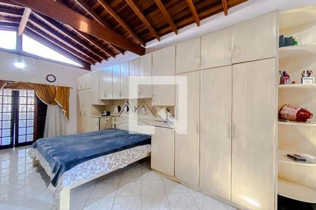 4_photo/94ce62cf95.1b425c5530209fa3-ATLAS-193356c8-e0cb-4e9c-b113-83f376e71ab2.jpg de casa à venda com 5 quartos, 329m² em Vila Ursulina, Itaquaquecetuba