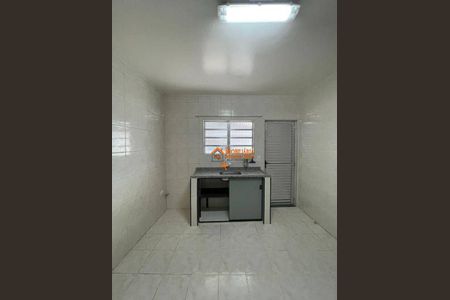 5_photo/94ce62f543.c73b78bac5a2f3b6-ATLAS-582bcfaa-9753-4f91-b96d-13808bc54563.jpg de casa para alugar com 2 quartos, 118m² em Parque Maria Helena, Guarulhos
