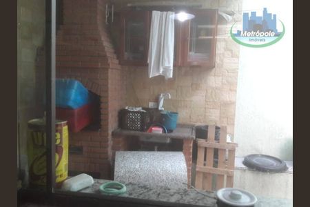 20_photo/94ce62f8d1.1cf36469cc62d903-ATLAS-25550e4f-6a04-466f-9818-b1da593eb067.jpg de casa à venda com 3 quartos, 210m² em Pimentas, Guarulhos