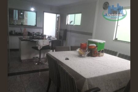 25_photo/94ce62f8d1.1cf36469cc62d903-ATLAS-2c1f7d5b-546b-4258-939b-4dcaa833cff8.jpg de casa à venda com 3 quartos, 210m² em Pimentas, Guarulhos