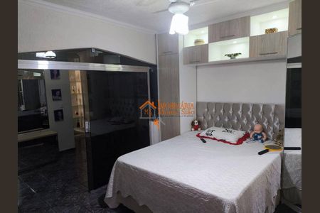 26_photo/94ce630201.9e8f1c97e4a047f1-ATLAS-bcf1ef66-e2dd-4785-bde4-f310e20bb41a.jpg de casa à venda com 5 quartos, 270m² em Jardim Alice, Guarulhos