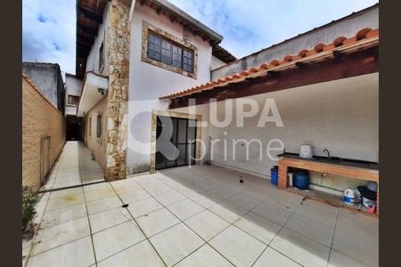 22_photo/94ce630fa7.4bd2615f33144f40-ATLAS-783b3fc7-1e1b-4b02-8ffc-28337d358b8f.jpg de casa à venda com 3 quartos, 250m² em Jardim Guaracy, Guarulhos