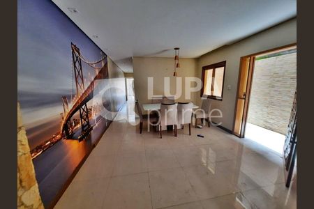 2_photo/94ce630fa7.4bd2615f33144f40-ATLAS-878029b6-939e-41a7-97ca-33b45a0ff1f4.jpg de casa à venda com 3 quartos, 250m² em Jardim Guaracy, Guarulhos