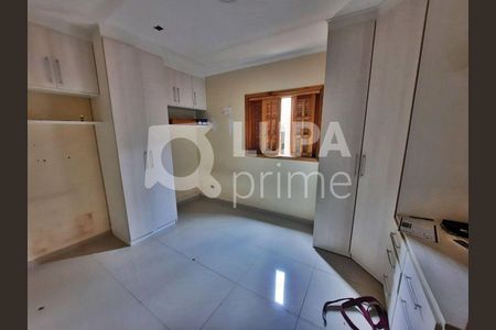 12_photo/94ce630fa7.4bd2615f33144f40-ATLAS-cf6ee686-c094-40ba-b269-13afe4803c1e.jpg de casa à venda com 3 quartos, 250m² em Jardim Guaracy, Guarulhos