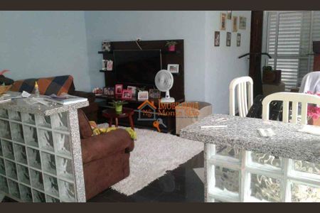 3_photo/94ce631225.ceff8192393c33de-ATLAS-10c6320f-eec1-4ae2-9cfb-335e16ad3641.jpg de casa à venda com 6 quartos, 216m² em Jardim Izildinha, Guarulhos