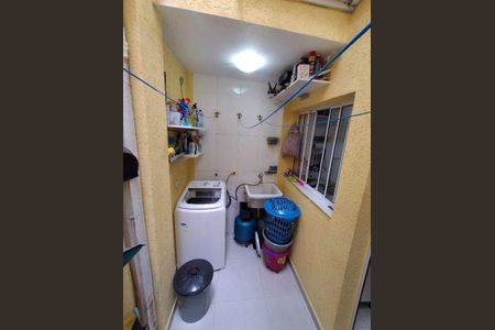 7_photo/94ce634313.f0d246bad4da1cd5-ATLAS-c54b56da-722f-40da-8c38-e9d6b57f97a6.jpg de casa de condomínio à venda com 2 quartos, 68m² em Jardim das Oliveiras, São Paulo