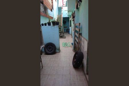 5_photo/94ce636ac9.d7b7135cffaafe0a-ATLAS-6b60f7dc-ab61-4fc6-806c-32f75aade80c.jpg de casa à venda com 6 quartos, 200m² em Jardim Romano, São Paulo