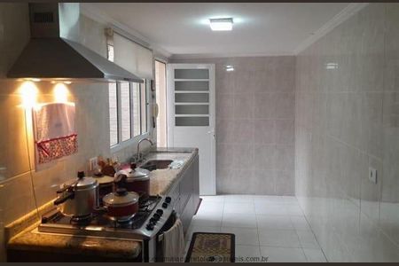 4_photo/94ce636ba5.ceff8192393c33de-ATLAS-01b62288-ef4e-4e39-8c80-c0b3ca1f103f.jpg de casa à venda com 4 quartos, 140m² em Jardim Romano, São Paulo