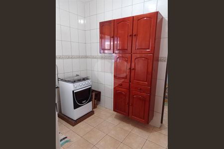 8_photo/94ce63d3cd.c202053c0eb79174-ATLAS-62710cc5-08c0-4872-a5b7-99e4e72ec76c.jpg de casa à venda com 3 quartos, 350m² em Cidade Nitro Química, São Paulo